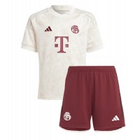 Camisa de time de futebol Bayern Munich Dayot Upamecano #2 Replicas 3º Equipamento Infantil 2023-24 Manga Curta (+ Calças curtas)